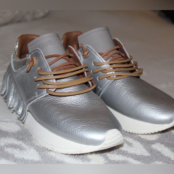 Esseutesse Silver Leather Fringe Sneaker - Picture 2 of 4